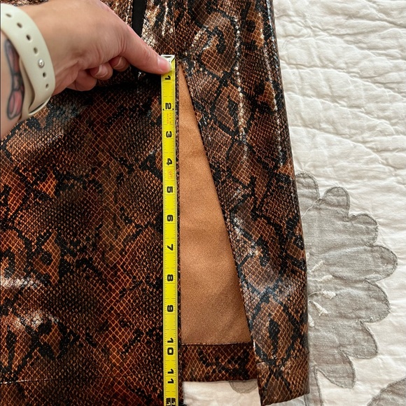 Snake skin print faux leather skirt. Worn once. - Picture 7 of 8